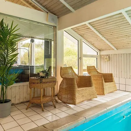 10 Person In Hj Rring Holiday home *