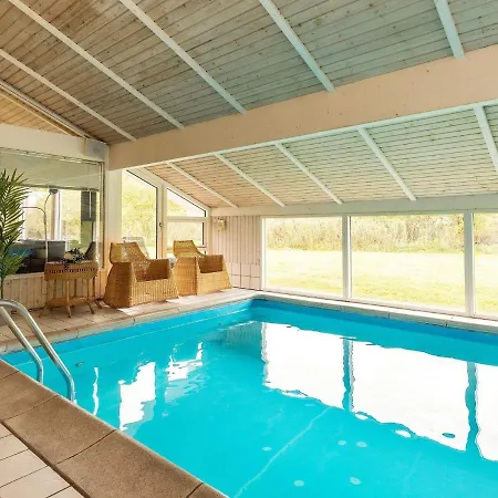 10 Person In Hj Rring Holiday home *